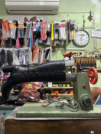 Ayakkabi Doktoru Burak & Halil Arik