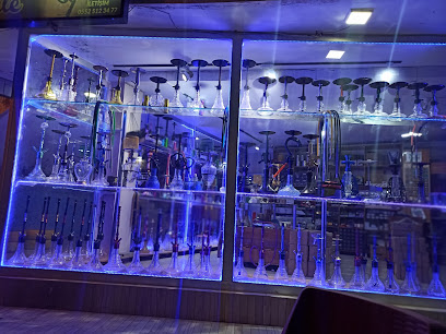 Ayakkabı satış ve onarım merkezi