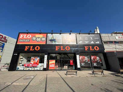 FLO İzmir Balçova Cadde Mağazası