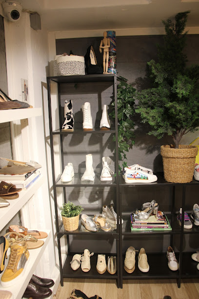 İlhan Esen Ayakkabı Deri ve Deri Mam Tic San Ltd Şti