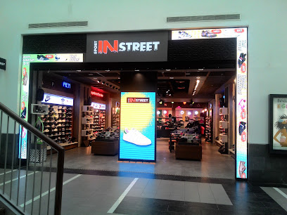 IN Street Manisa Magnesia AVM Mağazası