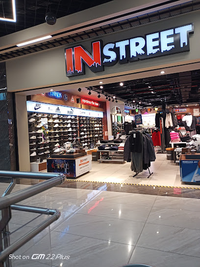 IN Street Mersin Sayapark AVM Mağazası