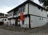 Kütüphane Ve Kültür Evi