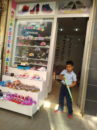 Moda çocuk ayakkabı