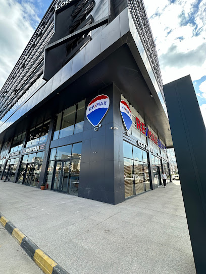 RE/MAX BEYAZ BURSA