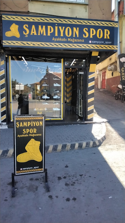 Şampiyon Ayakkabi/Giyim