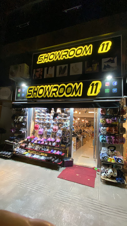 SHOWROOM 11